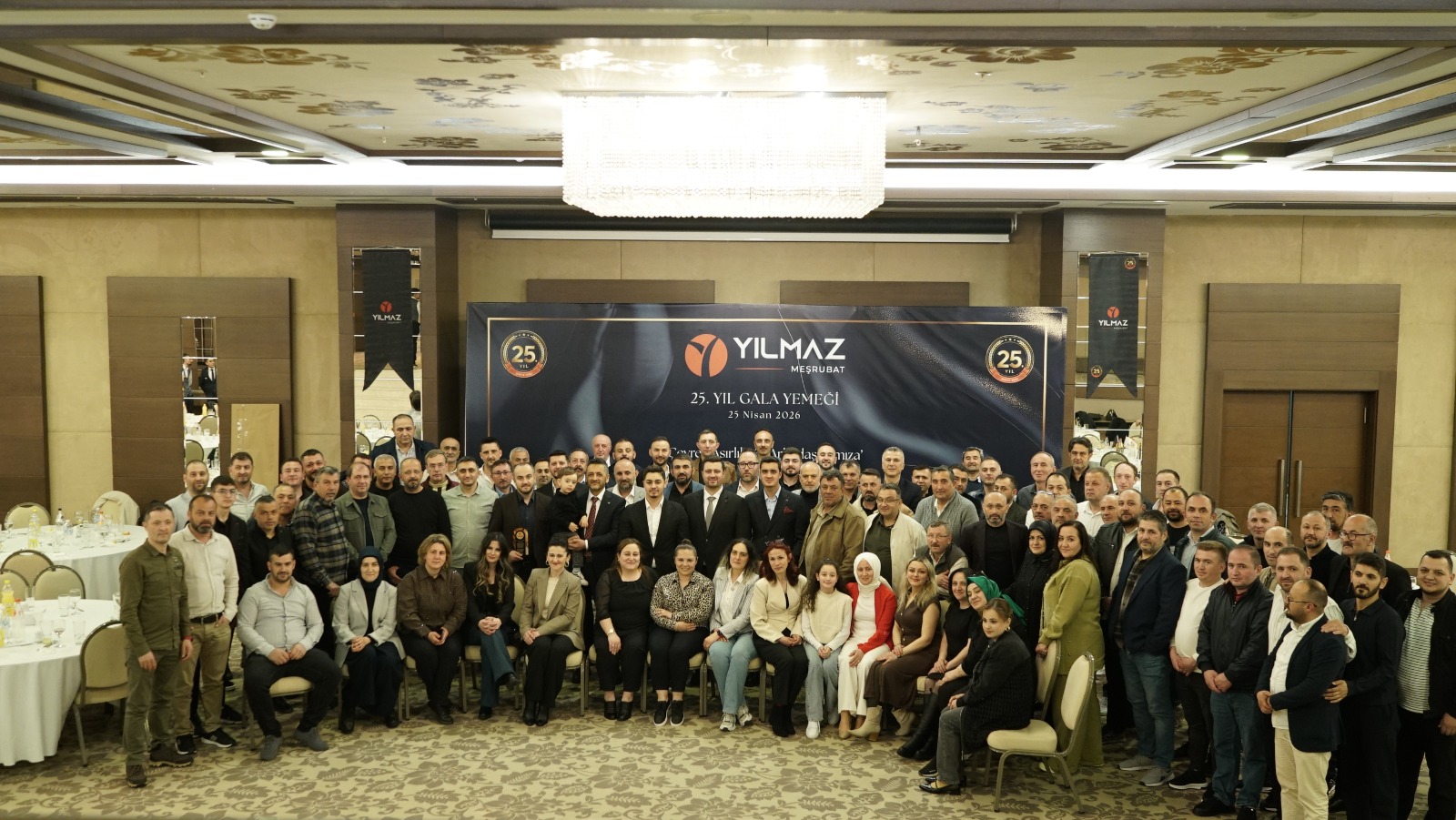 Yılmaz Meşrubat 25. Yıl Gala Yemeği